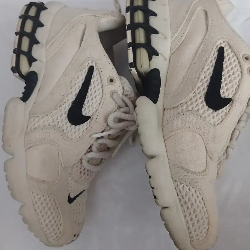 [BUNJANG] Nike Stussy Air Zoom Spiridon Cream (250) / 나이키 스투시 에어 줌 스피리돈 크림250
