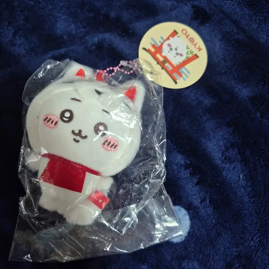 [BUNJANG] Chiikawa Mogumogu Honpo Inari Shrine Limited Edition Fox Mascot Plush / 치이카와 모구모구 혼포 이나리 신사 한정판 여우 마스코트 인형