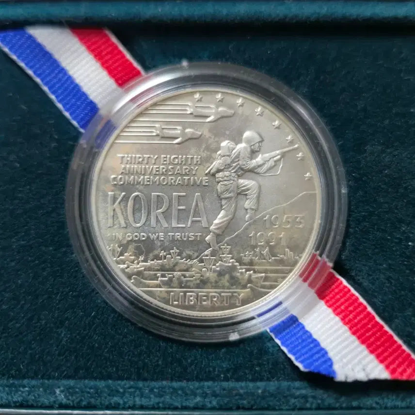 [BUNJANG] 1991 Korean War 38th Anniversary Silver Dollar Coin with Original Case / 1991년 한국전쟁 참전 38주년 기념 1달러 은화 오리지널 케이스 포함