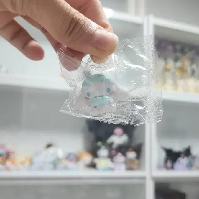 [BUNJANG] Sanrio Cinnamoroll "Resting Day" Series Figure / 산리오 쉬는날 피규어 시나모롤