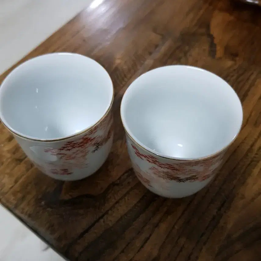 [BUNJANG] Maple Leaf and Mt. Fuji Motif Tea Cups (Set of 2) / 단풍잎 후지산문양두점
