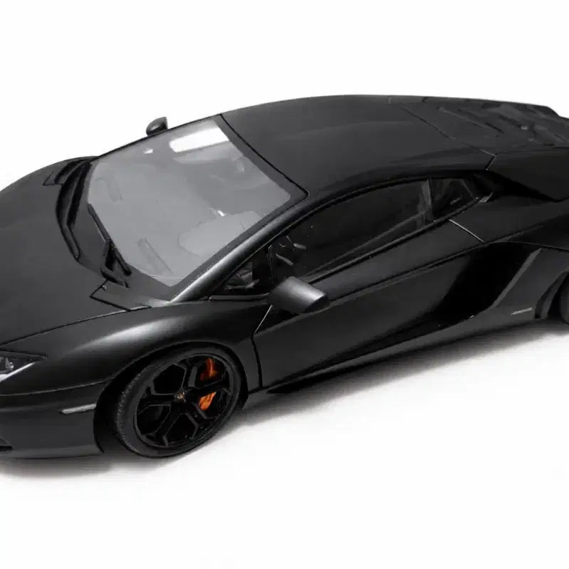[BUNJANG] AutoArt 1:18 Lamborghini Aventador LP700-4 Diecast Model / 1:18 다이캐스트 오토아트 람보르기니 아벤타도르 판매합니다