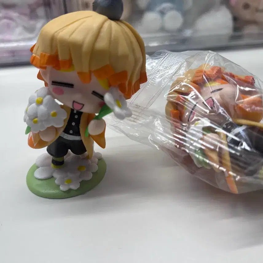 [BUNJANG] Tanjiro Kamado Birth Flower Series Figure (Sealed) / 젠이츠 피규어 미개봉 새상품