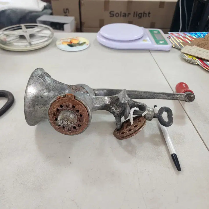 [BUNJANG] Antique English Coffee Grinder / 옛날 영국 그라인더