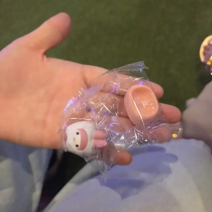 [BUNJANG] Sanrio My Melody Tooth Gacha Figure / 마이멜로디 산리오 치아 가챠 새상품