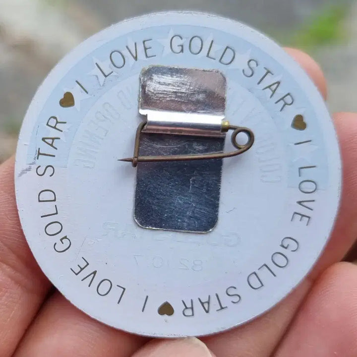 [BUNJANG] 1982 Goldstar Color TV Factory Grand Opening Badge / 1982년 골드스타 뱃지1점