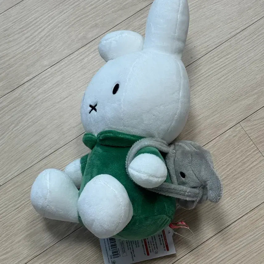[BUNJANG] Miffy Medium Plush Toy / 미피) 중형 인형