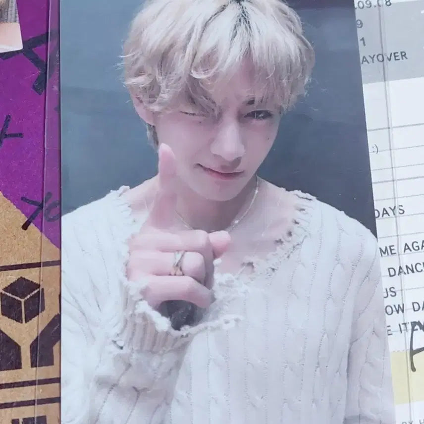 [BUNJANG] BTS V Layover Weverse POB Photocard + Bundle Set (Blue/Green/Purple) / 방탄소년단 뷔 레이오버 위버스 특전 포카+앨범3개 일괄