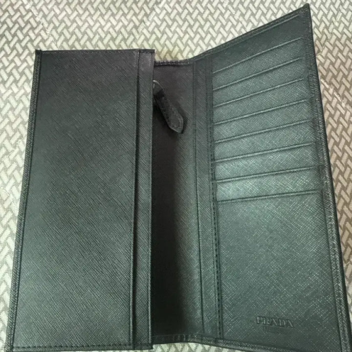 [BUNJANG] Prada Saffiano Leather Long Wallet / 프라다 사피아노 레더 장지갑