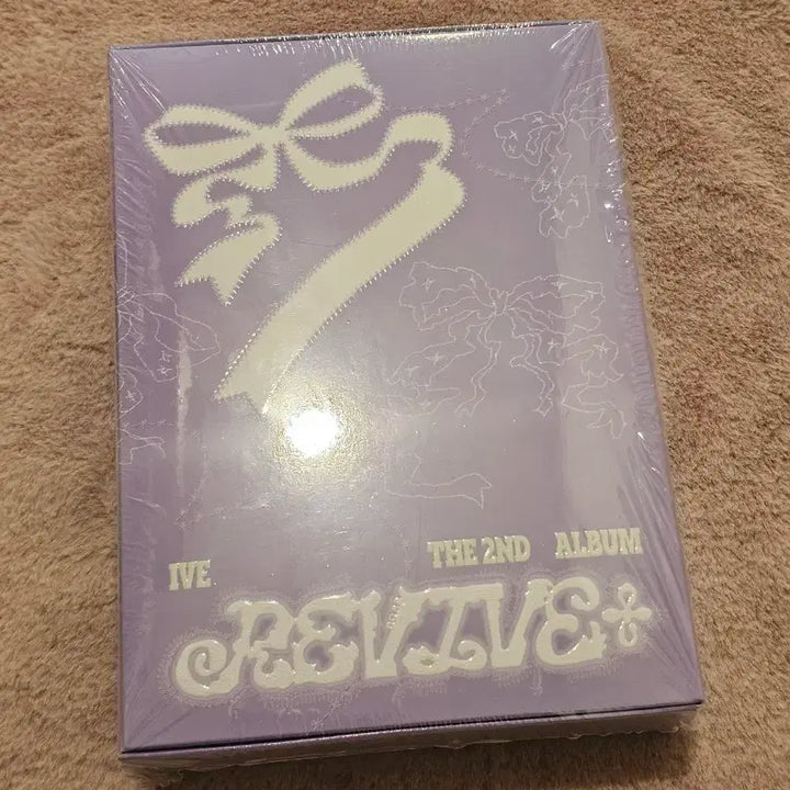 [BUNJANG] IVE Love Dive (Revive+) Version Photocard Set Sealed / 아이브 리바이브+ 러브드아이브 버전 미개봉