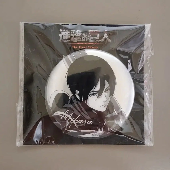 [BUNJANG] Attack on Titan Mikasa Canned Badge / (진격의 거인) 미카사 캔뱃지 판매