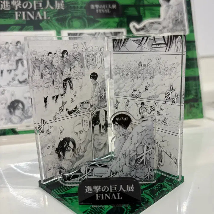 [BUNJANG] Attack on Titan Levi Acrylic Diorama / 진격거 팝업 덕스 리바이 아크릴 디오라마