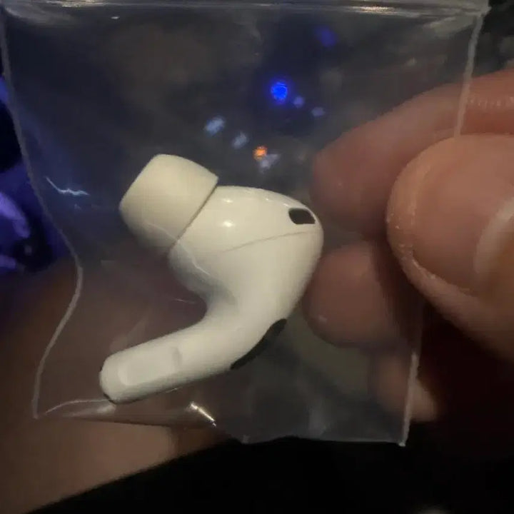 [BUNJANG] Apple AirPods Pro 2nd Gen 8-pin Left Unit (Genuine) / 에어팟프로2 8핀 왼쪽 유닛 정품 작동잘됨