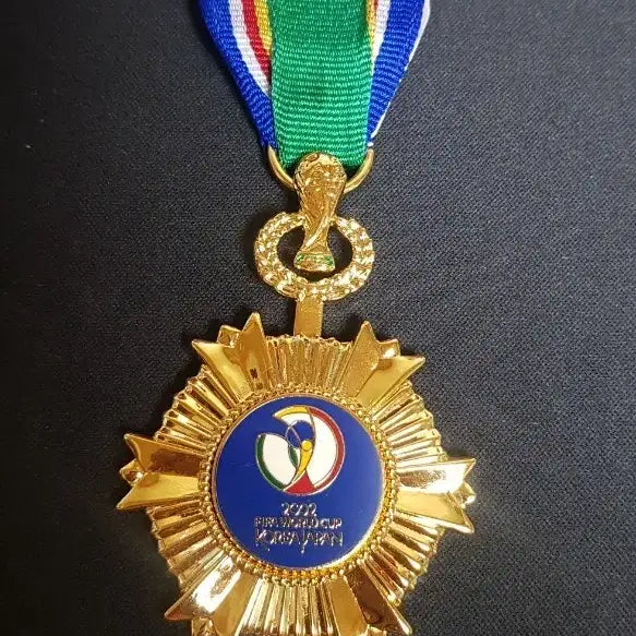 [BUNJANG] 2002 FIFA World Cup Commemorative Medal / 2002 월드컵 기념 메달