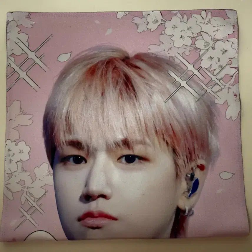 [BUNJANG] BOYNEXTDOOR Riwoo Slogan / 보이넥스트도어 보넥도 리우 슬로건