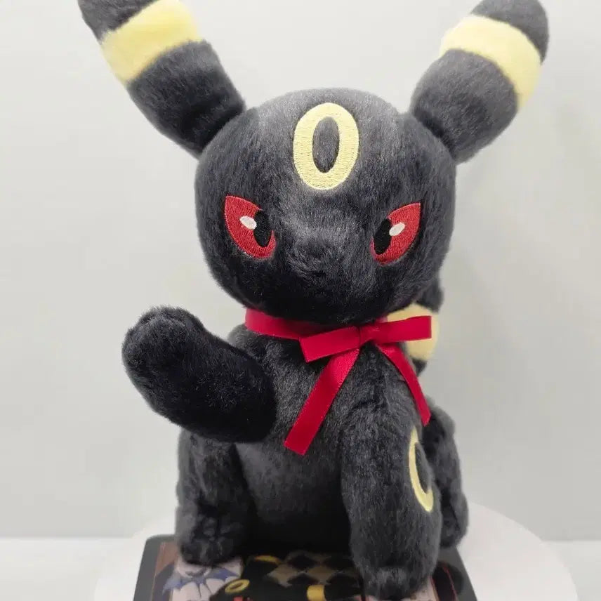 [BUNJANG] Pokemon Eevee Collection High Five Umbreon Plush / 택비포함) 포켓몬스터 이브이 컬렉션 하이파이브 블래키인형 판매합니다