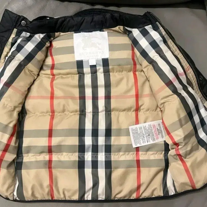 [SOLD OUT] 버버리 후드 패딩 조끼 블랙(키즈)
