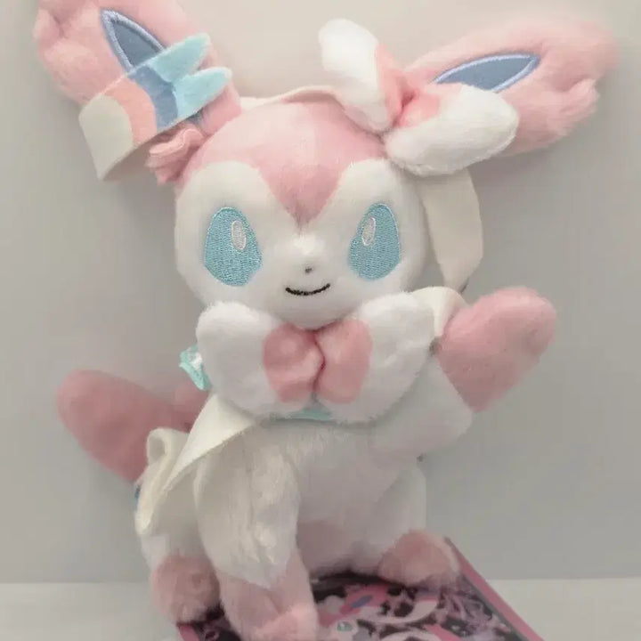 [BUNJANG] Pokemon Eevee Collection Sylveon Plush Toy / 포켓몬스터 이브이 컬렉션 하이파이브 님피아인형 판매합니다