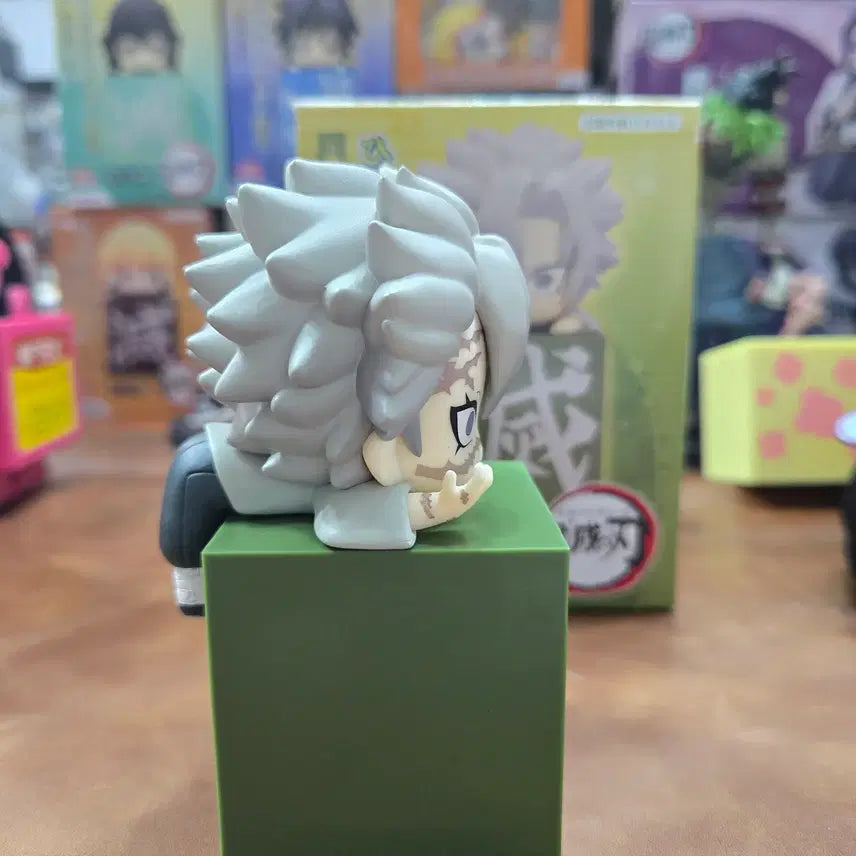 [BUNJANG] Demon Slayer Sanemi Shinazugawa Hikake Figure / 귀멸의칼날 귀칼 힛카케 피규어 사네미