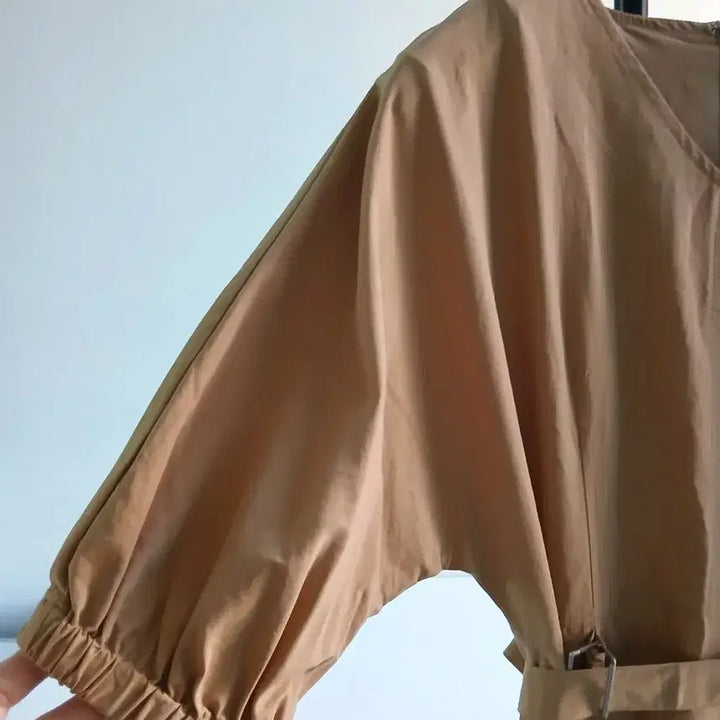 [BUNJANG] JIGOTT Belted Dress Beige / 지고트 JIGOTT 베이지 벨티트 원피스
