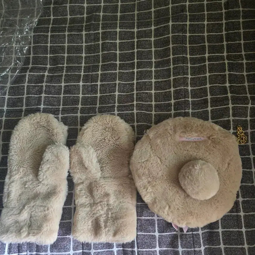[BUNJANG] Fancier a mode Bear Gloves and Chain Dot Bag Set / 일본 작가님 팬시아라모드 곰돌이 장갑, 체인 도트백 희귀 페어리계