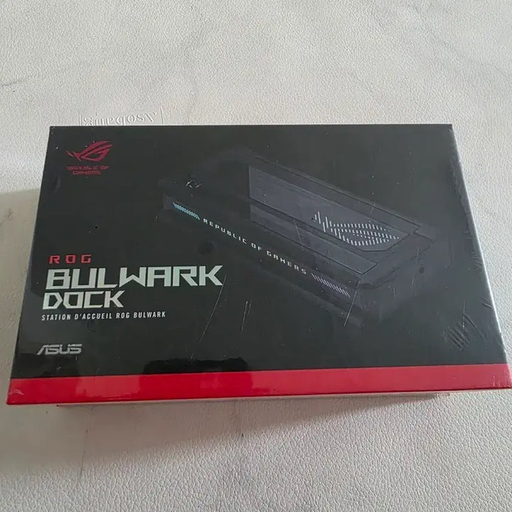 [BUNJANG] ASUS ROG DG300 7-in-1 Bulwark Dock (Sealed New) / (미개봉 신품) Rog Dg300 7in1 Bulwark Dock