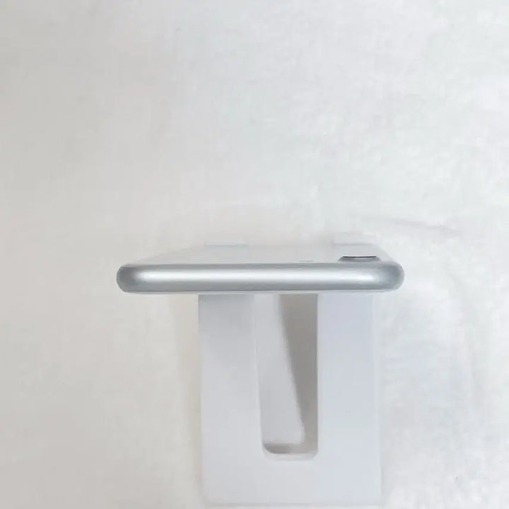 [SOLD OUT] (정품,쌩순정)아이폰7 실버 A+급    7076
