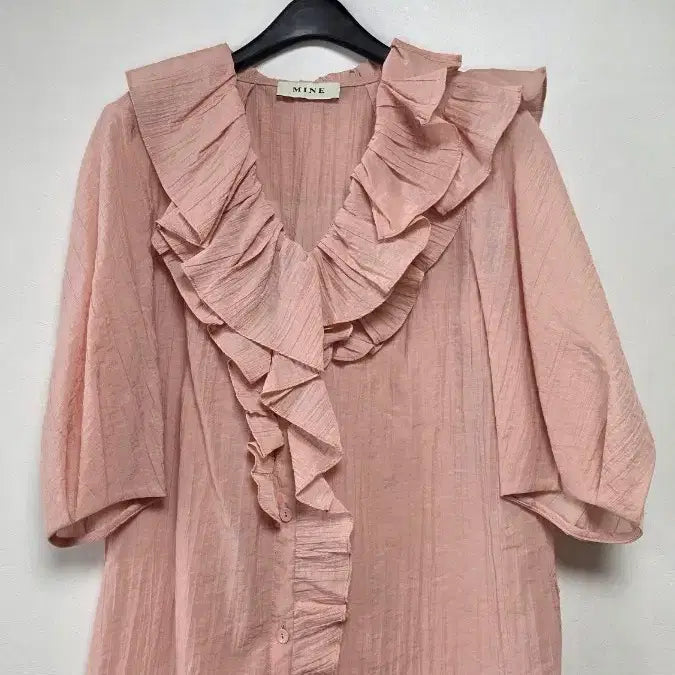 [BUNJANG] Mine Blouse / 마인 블라우스