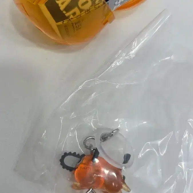 [BUNJANG] Chainsaw Man Pochita Lucky Charm Gacha Figure / 체인소맨 포치타 메지루시 가챠
