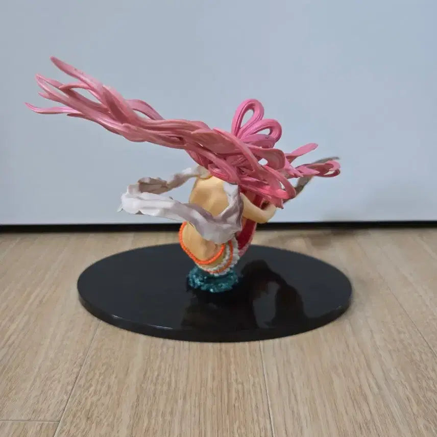 [BUNJANG] One Piece Shirahoshi Figure / 원피스 시라호시 피규어