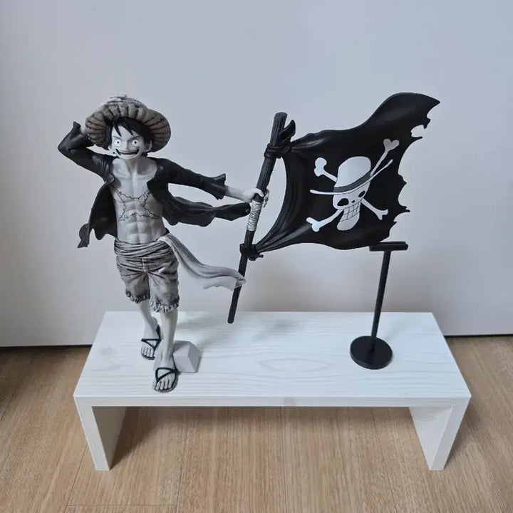 [BUNJANG] Banpresto One Piece Magazine Figure Monkey D. Luffy Monochrome Version / 원피스 루피 해적기 피규어