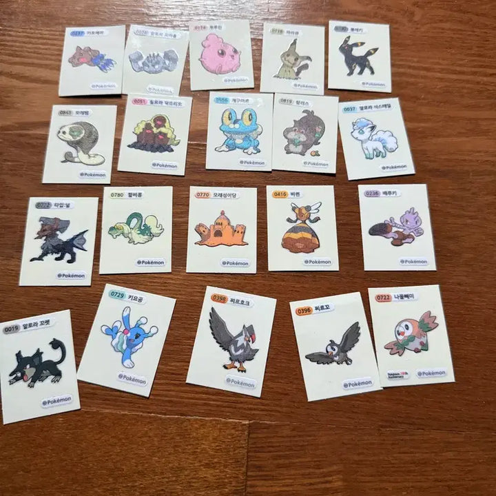[BUNJANG] Pokemon Stickers (82 pcs) / 포켓몬스티커 82장 팔아요