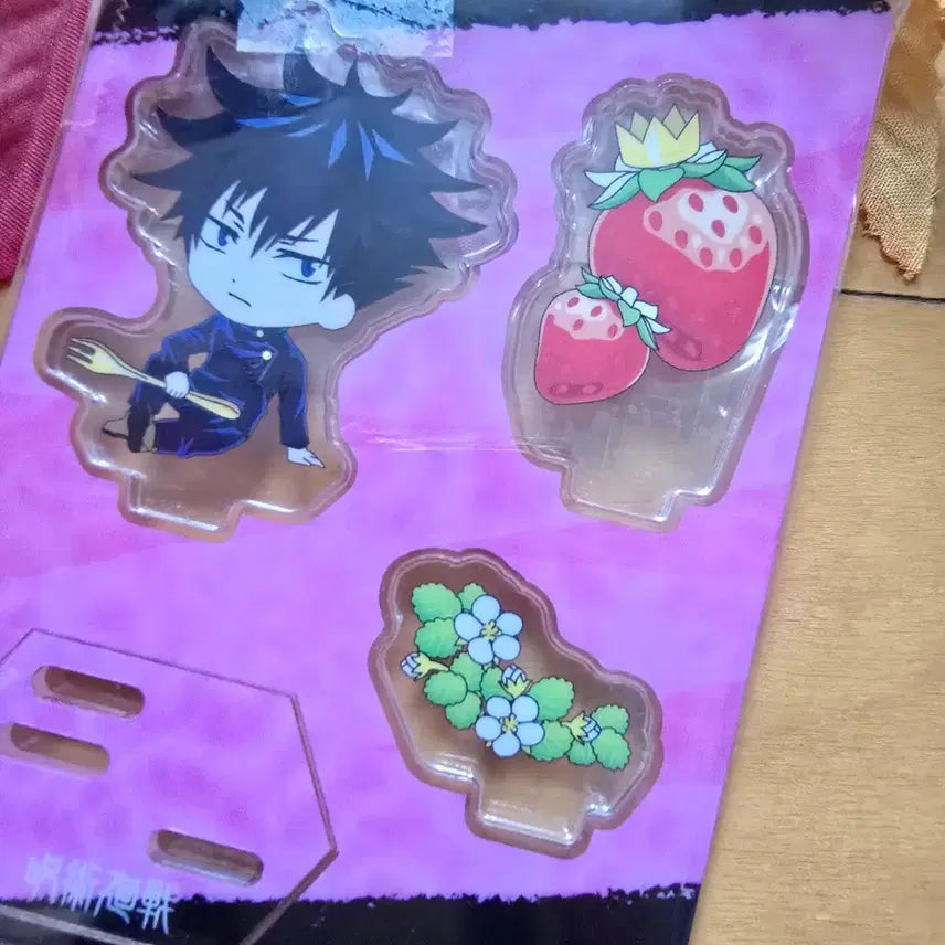 [BUNJANG] Jujutsu Kaisen Megumi Fushiguro Strawberry Theme Acrylic Stand / 주술회전 메구미 딸기 테마 아크릴스탠드