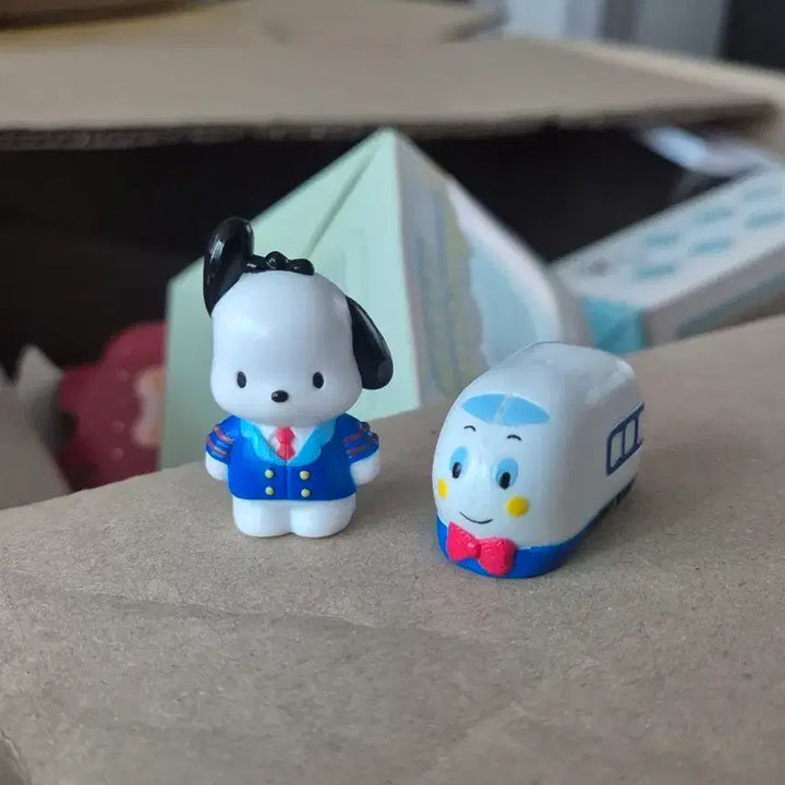 [BUNJANG] Sanrio SEGA Toys PuroLand Museum Pochacco &amp; Shinkansen Figure (2001) / 2001년 산리오 SEGA toys 퓨로랜드 뮤지엄 포차코, 신칸센