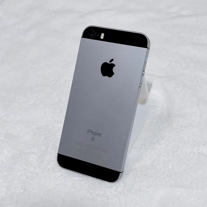 [SOLD OUT] (정품,쌩순정) 아이폰se 스그 64gb s급 3utools se1