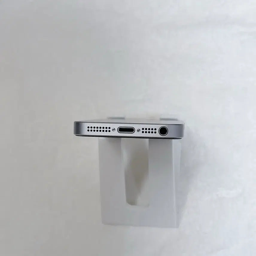 [SOLD OUT] (정품,쌩순정) 아이폰se 스그 64gb s급 3utools se1