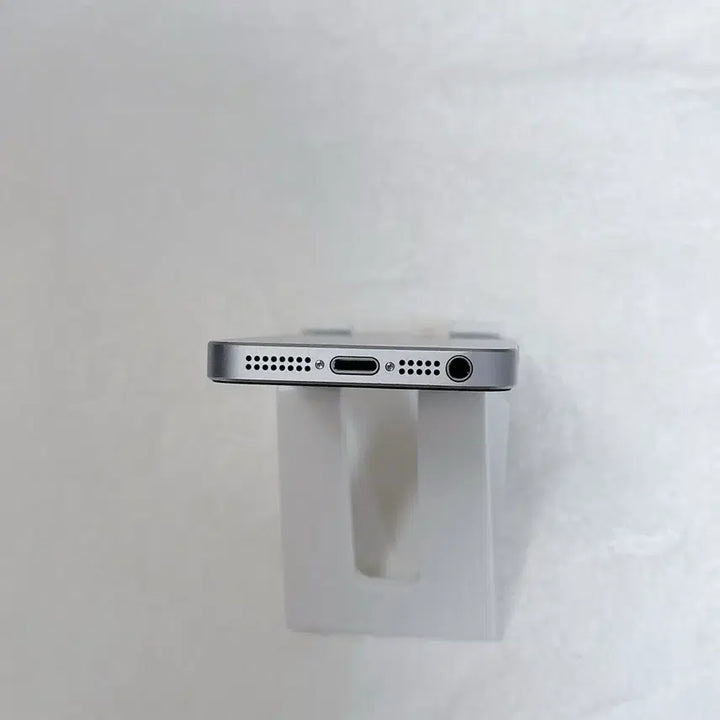 [SOLD OUT] (정품,쌩순정) 아이폰se 스그 64gb s급 3utools se1