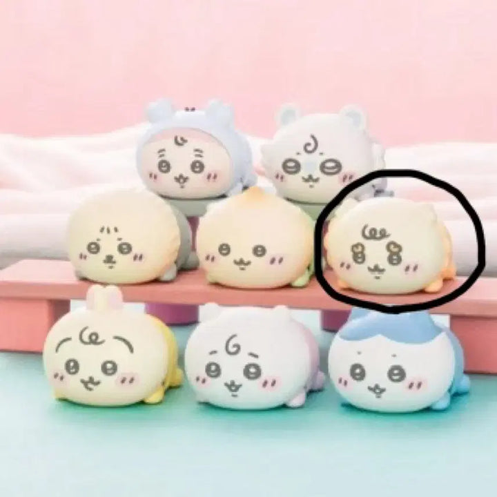 [BUNJANG] Baby Chiikawa Crawling Figure Shisha / 베이비 치이카와 엉금엉금 피규어 시샤