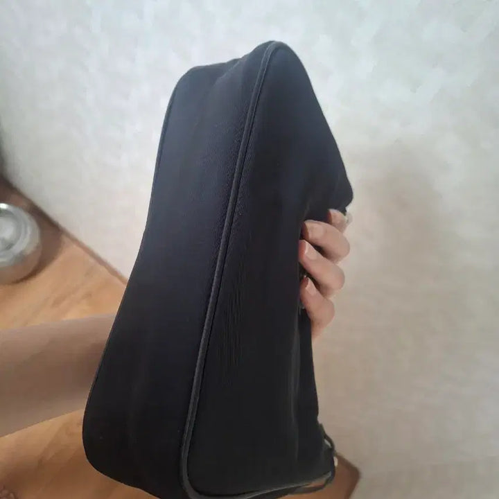 [BUNJANG] Prada Re-Nylon Hobo Bag 2005 / [무료배송]프라다 리나일론 호보백 2005