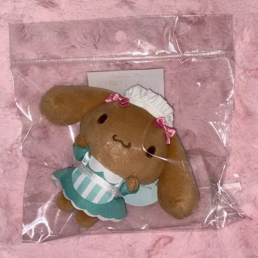 [SOLD OUT] 산리오 시나모롤 스위트카페 모카 메이드 미니 인형 키링
