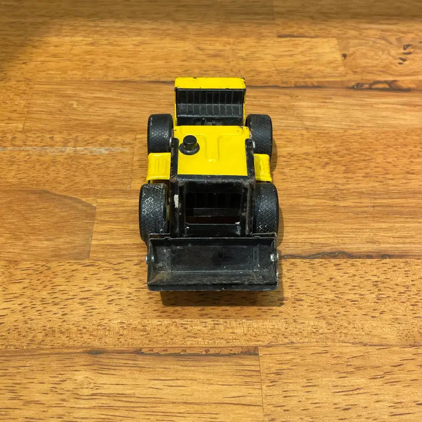 [SOLD OUT] Vintage Toy Truck no.4
