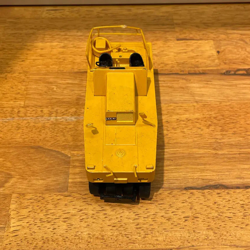 [SOLD OUT] Vintage Toy Truck no.5