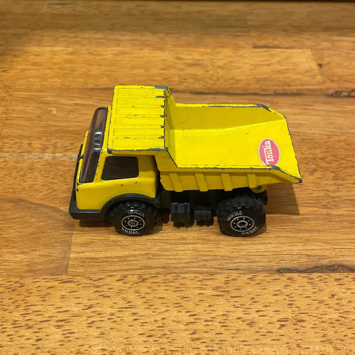 [SOLD OUT] Vintage Toy Truck no.6