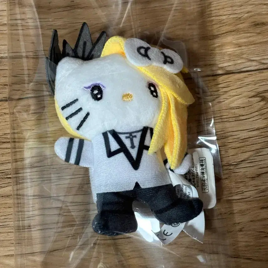 [BUNJANG] Sanrio Yoshikitty Mascot Plush Doll / 요시키티 마스코트 누이 인형 산리오 yoshikitty
