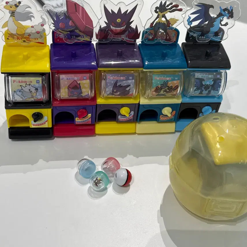[BUNJANG] Pokemon Miniature Gacha Machine Dratini / 포켓몬스터 미니 가챠머신 전룡 (실물 졸귀탱)