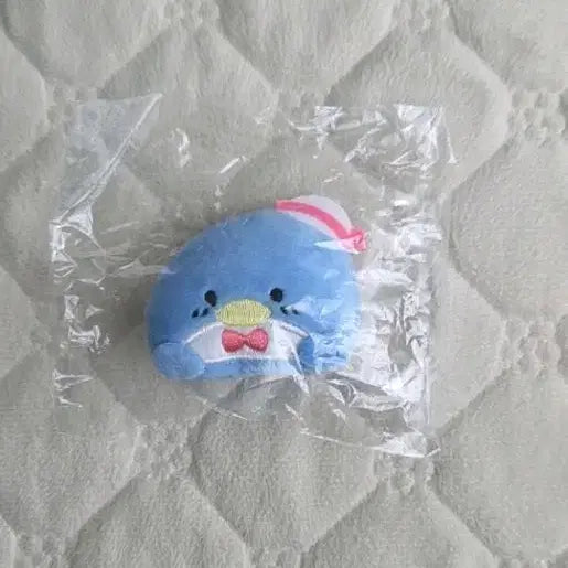 [SOLD OUT] [정품] 산리오 턱시도샘 인형 뱃지