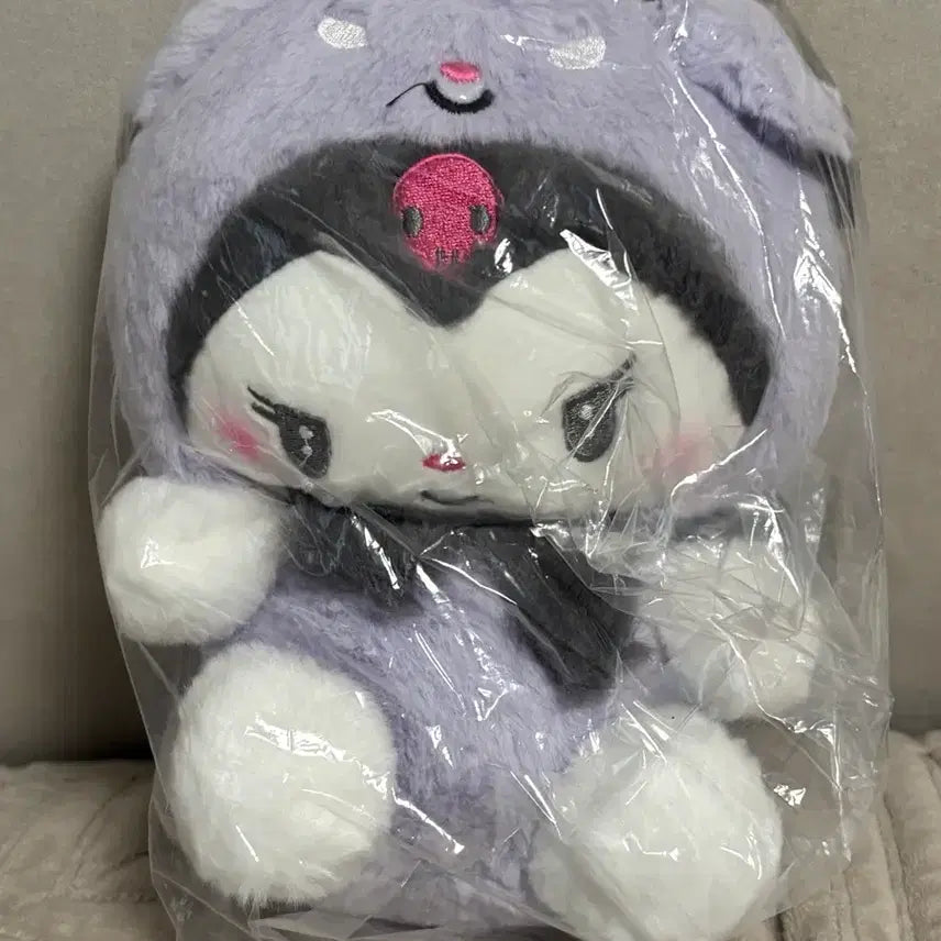 [SOLD OUT] 쿠로미 중형 인형