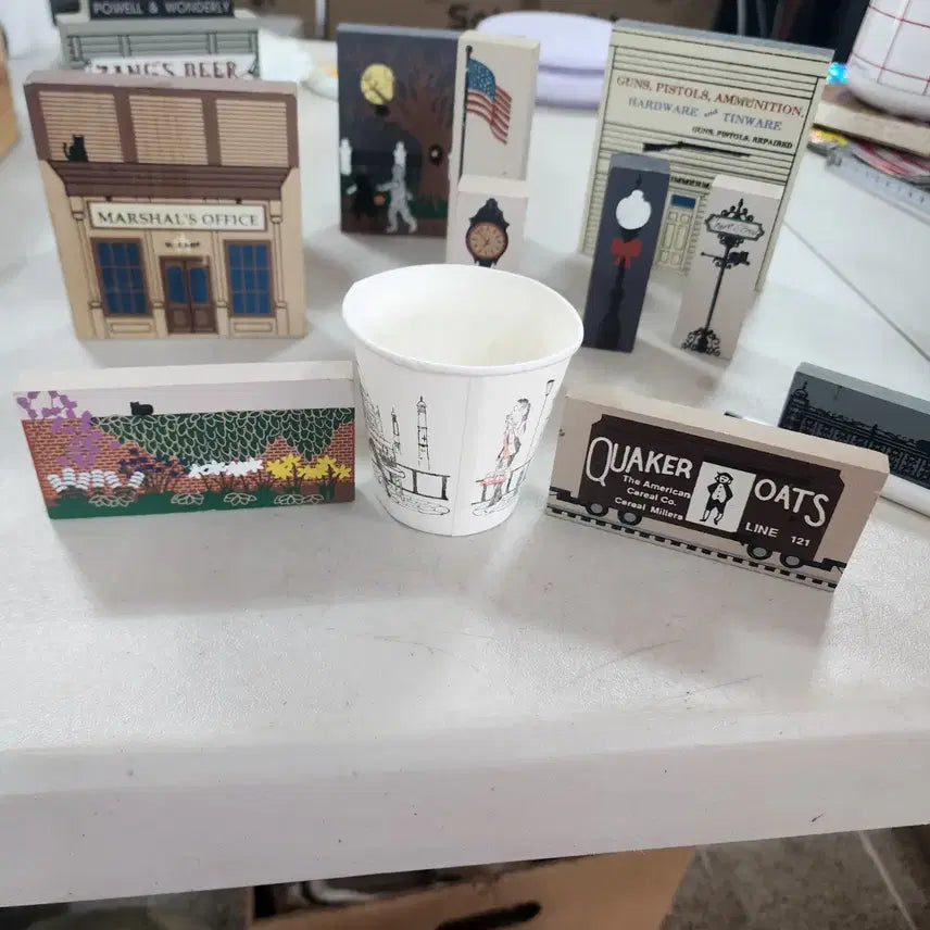[BUNJANG] Vintage USA Wooden Ornaments Set (10 pcs) / USA 나무 장식품 10개에20000원