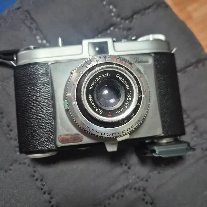 [BUNJANG] Sony A7 Full-Frame Mirrorless Camera Set with Kodak Retinette Vintage Film Camera / 소니 A7 풀프레임 미러리스 카메라 세트 및 Kodak Retinette