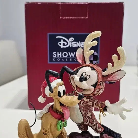 [BUNJANG] Jim Shore Disney Mickey &amp; Pluto Christmas Figurine 16cm / 짐슈어디즈니 미키와 플루토 크리스마스 피규어 16cm